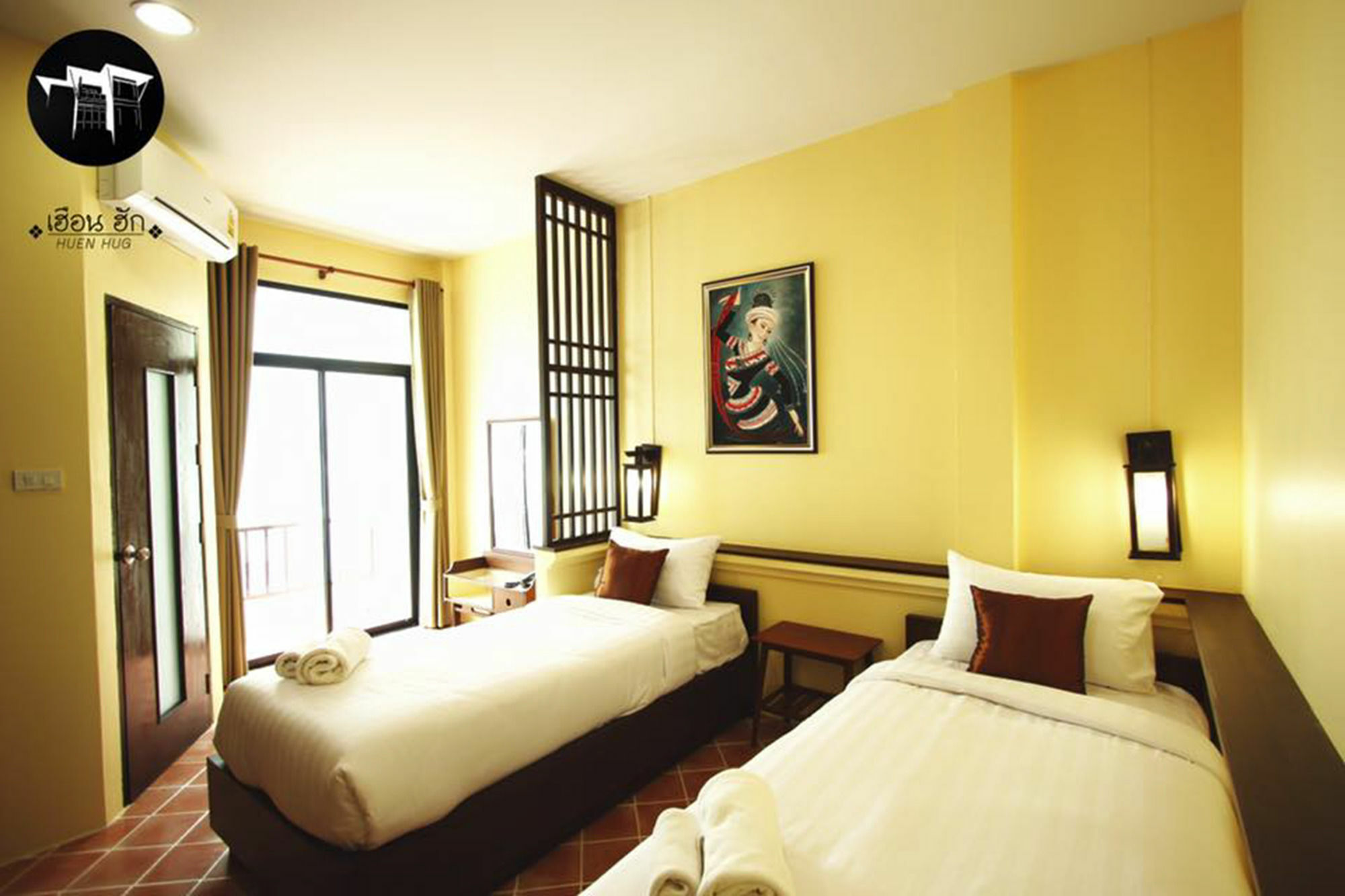 เฮือน ฮัก เชียงใหม่ Hotel ภายนอก รูปภาพ